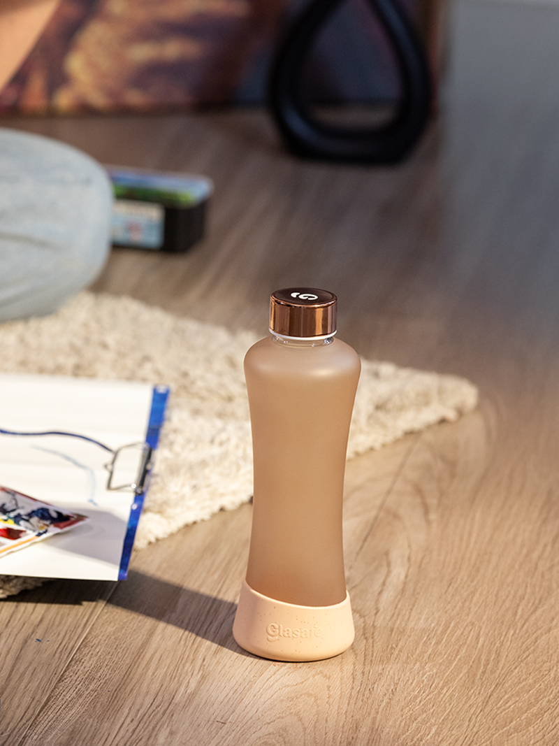 Glasafe SYP Borosilicate Glass Bottle with Silicone base 550ml (Bisque)