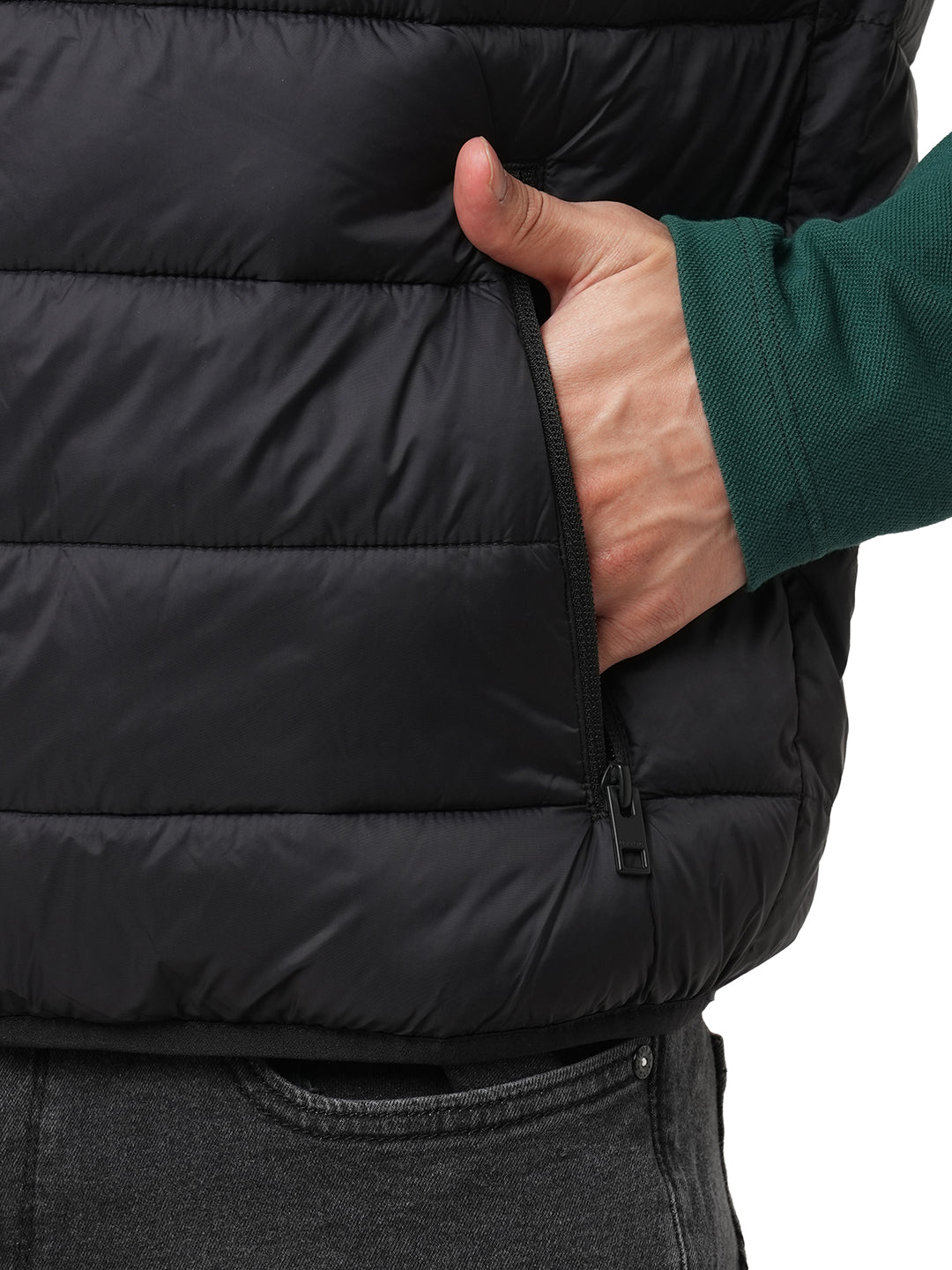 Jack&Jones -  Ethan Sleeveless Puffer jacket - Black