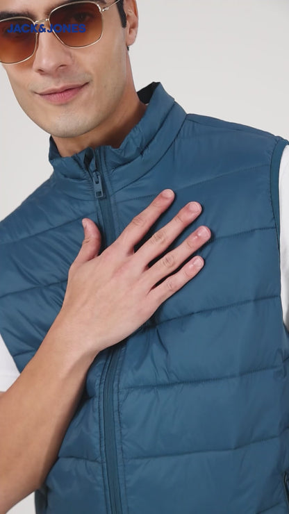 Jack&Jones -  Ethan Sleeveless Puffer Jacket - Petrol